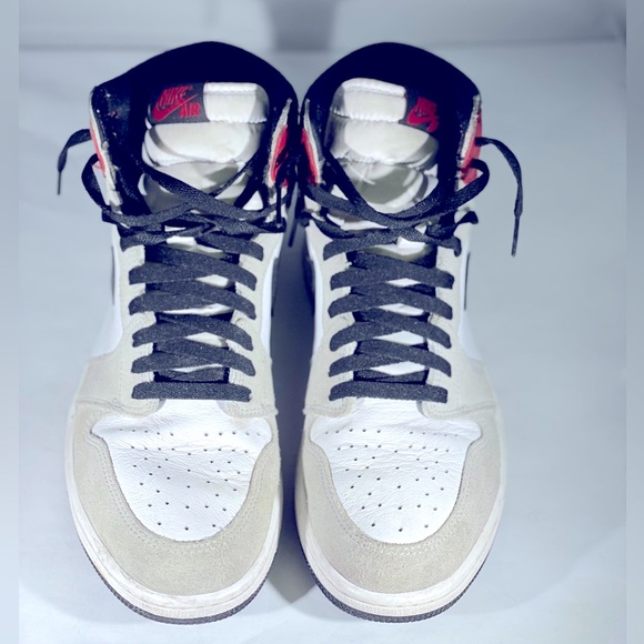 Nike Air Jordan‎ Retro 1 - Picture 3 of 8